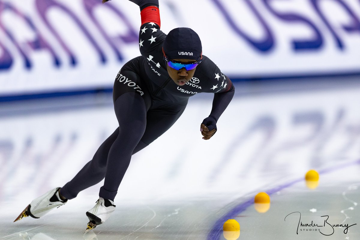 USSpeedskating's tweet image. #KimiGoetz set a PB in the 500m A (37.601), for a 9th place finish!

@BrittanyBowe finished 12th (37.707) and @ErinJackson480 ended in 18th (38.047).
#LTWC5 #Calgary
