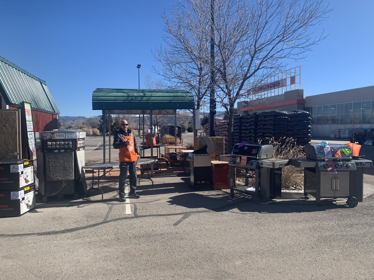 shellytaylor442's tweet photo. Weekend service Event@4422
Driving Tuffshed,Carpet Measures,PK and Clearance.Even a little wind won’t stop us! @Alvarez2Joe @BrandonibarraHD @WingetRyan4422 @HDBrandonGB @measuresinthephonepk https://t.co/3lRN69Aiwi