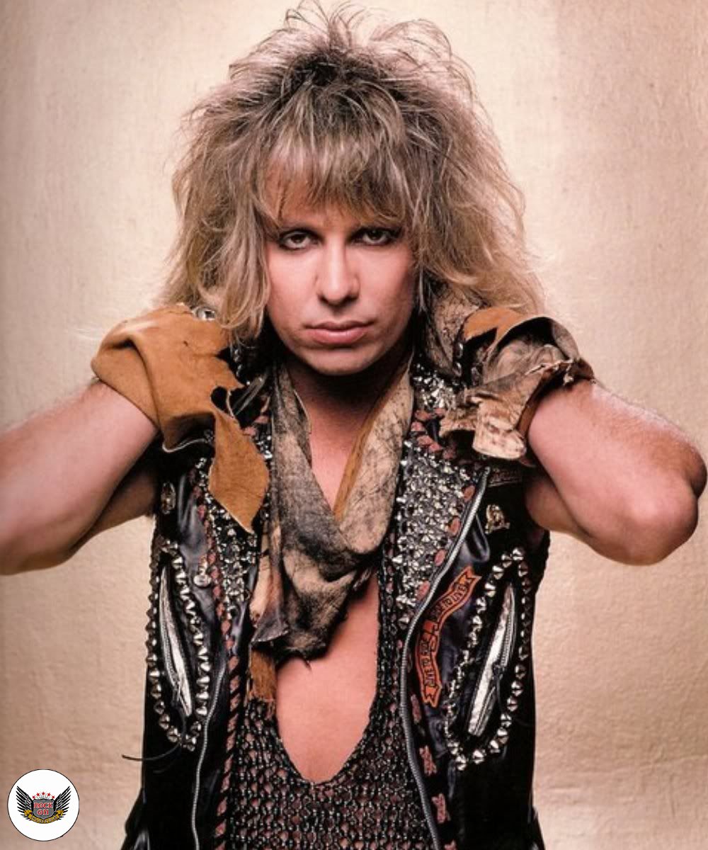 Happy Birthday Vince Neil! We hope you have a rockin\ day!    