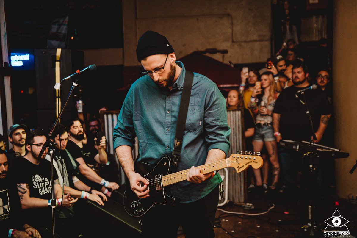 xzimbyx's tweet image. Yesterday @SpanishLuvSongs put out what will be everyone’s album of the year with “Brave Faces Everyone”

Here are some photos from @thefestfl that never made their way online.