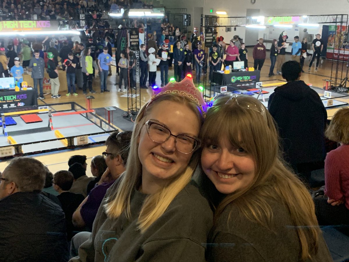 Qbitz_ftc's tweet image. Happy birthday to Caroline! And also happy birthday to Vicki and Peter! @HighTechKids1 #mnftc