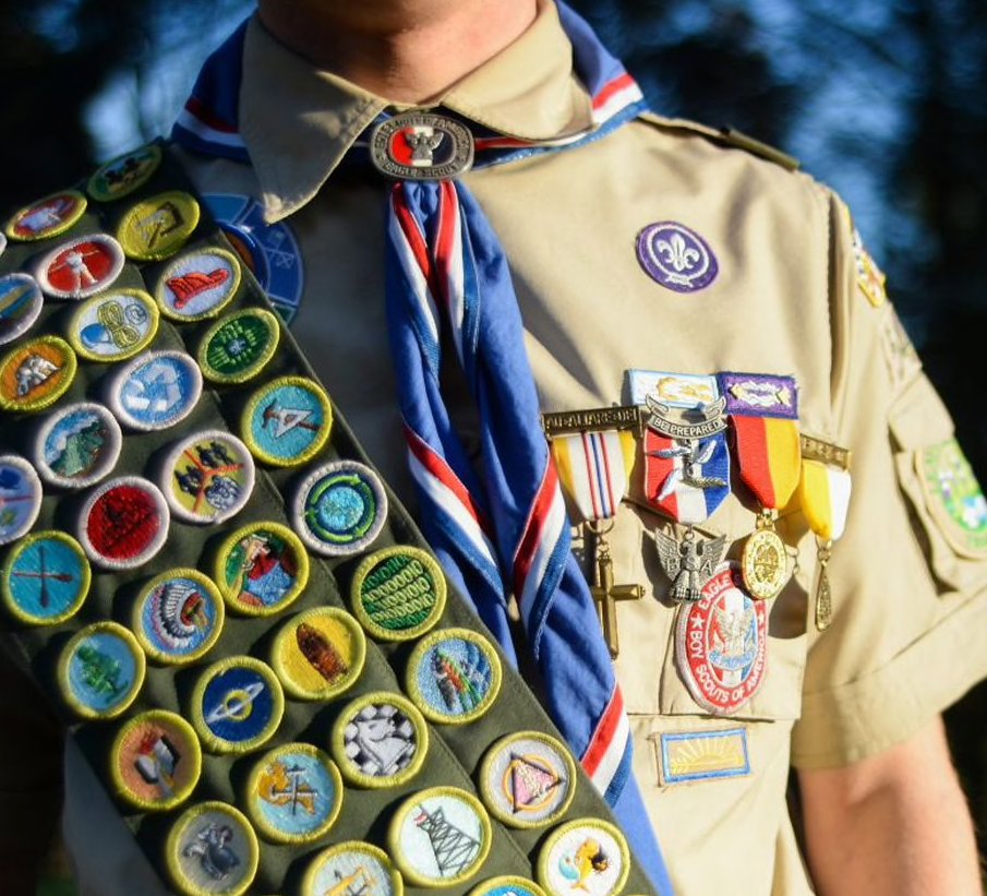 While the Boy Scouts remains the largest youth organization in the country today, the number of Americans capable of tying square knots remains low. For some, the best learning is out of the classroom, and with Backpack you can document it all in one place!! // 📸: <a href="/boyscouts/">Scouting America</a>