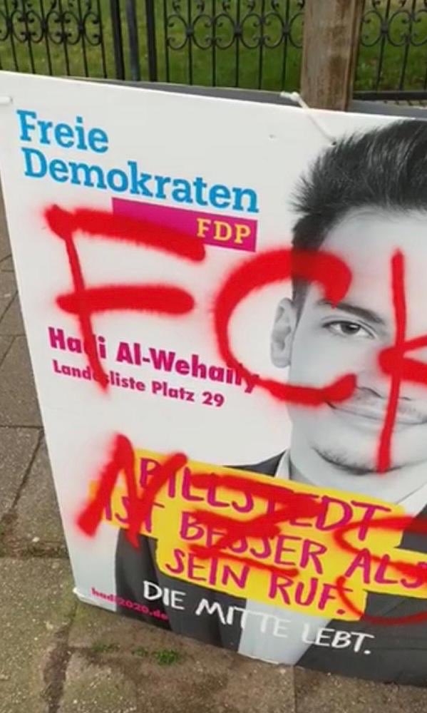 Hadi ist 18, seine Eltern kommen aus dem Irak und der Ukraine und er kandidiert in Billstedt für die <a href="/fdphh/">FDP Hamburg</a>. Sowas👇 ist einfach zum Kotzen. Und die echten Nazis lachen sich ins Fäustchen #hamburg