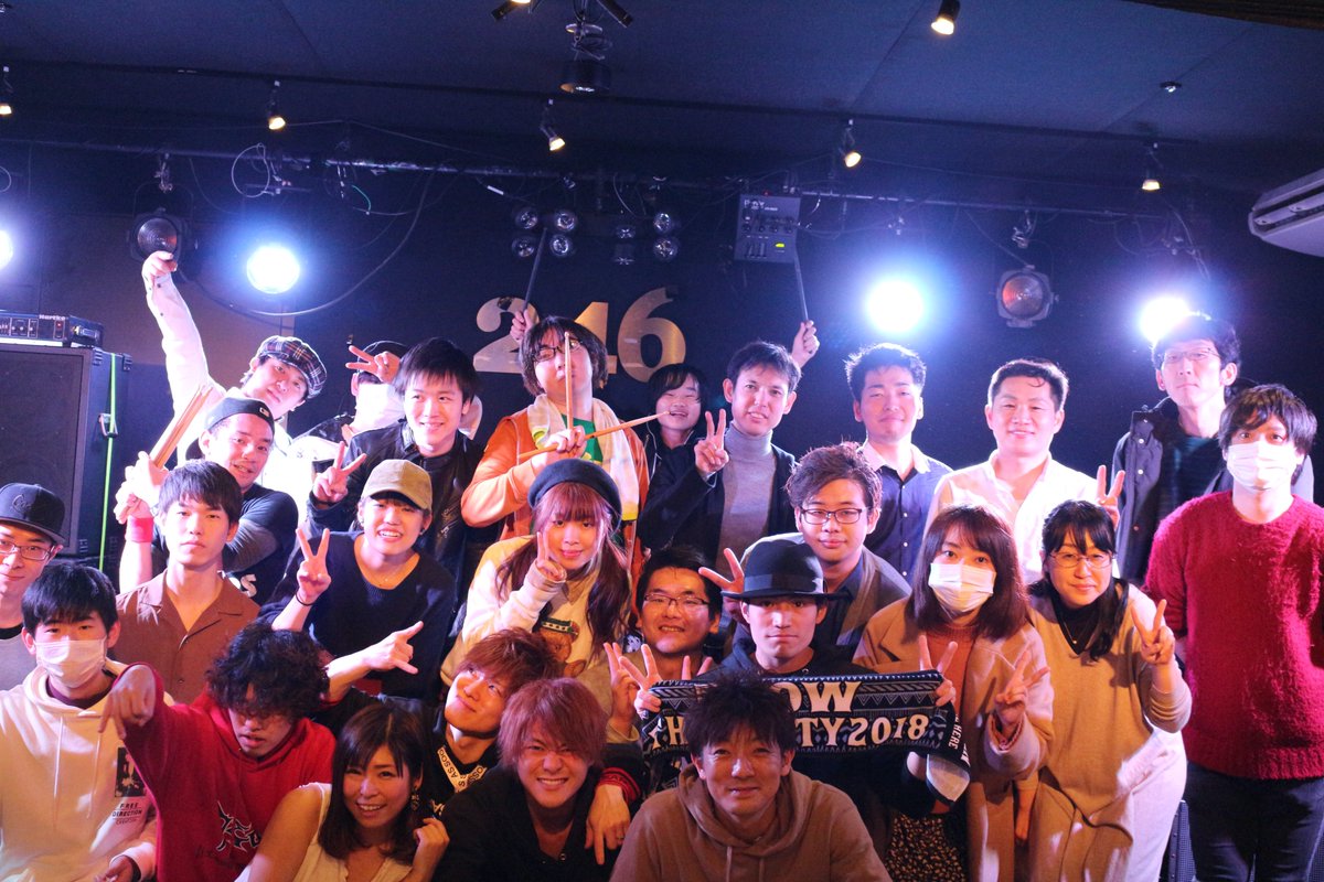 kenkizaki's tweet photo. お疲れ様でしたー^^今日も楽しかったぞーww
#ROCKJOINT https://t.co/x2pMgylkBw