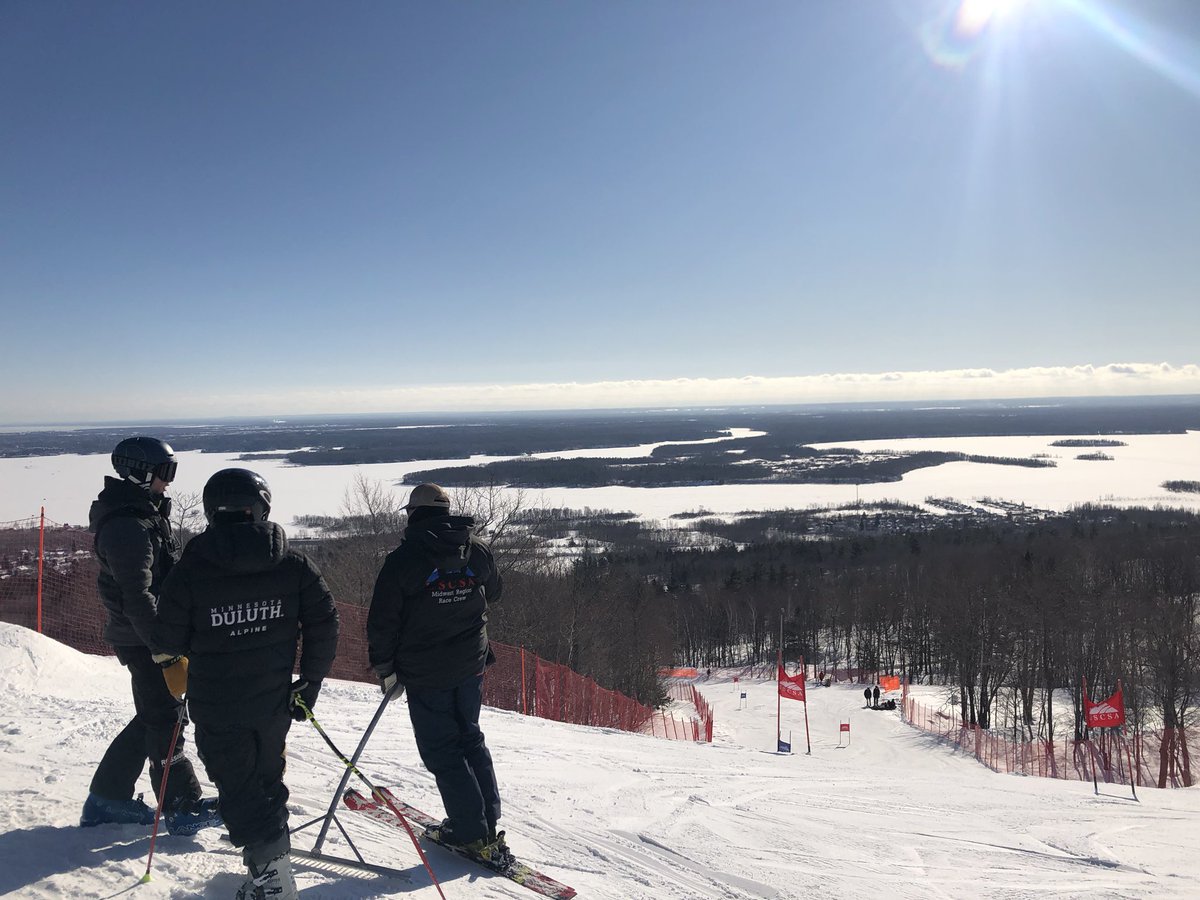 UMDAlpine's tweet photo. Lake superior division championships!!! Hosted at our very own SPIRIT MOUNTAIN Duluth! Let’s go dogs! #Bulldogcountry @UMNDuluth @USCSA @UMDuluthAdmis @UMD_SportClubs https://t.co/hgvEIzkMcK