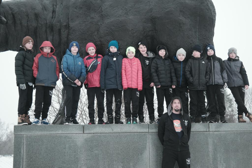 masubasket08's tweet photo. MaSu-08 Vinnissä https://t.co/f2n4mcLgON https://t.co/eWMvfat3d3