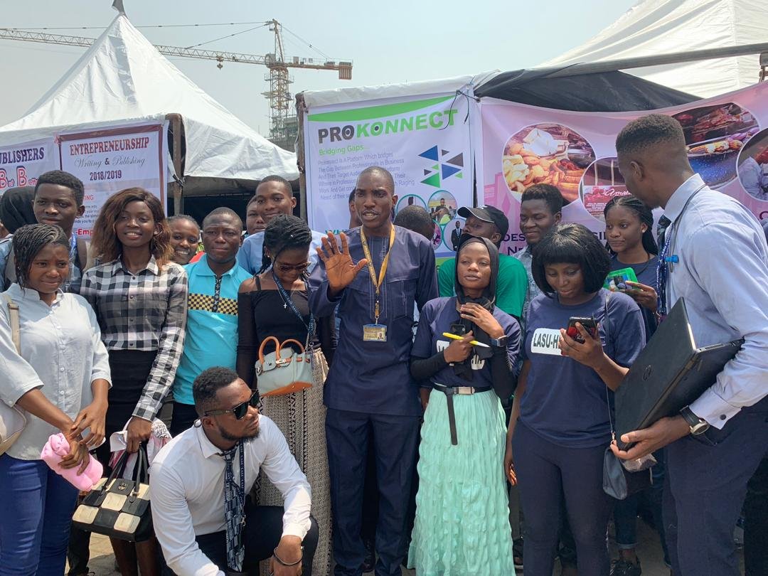 lhelp1's tweet photo. #lasuexhibition https://t.co/NHmWTnrQtW