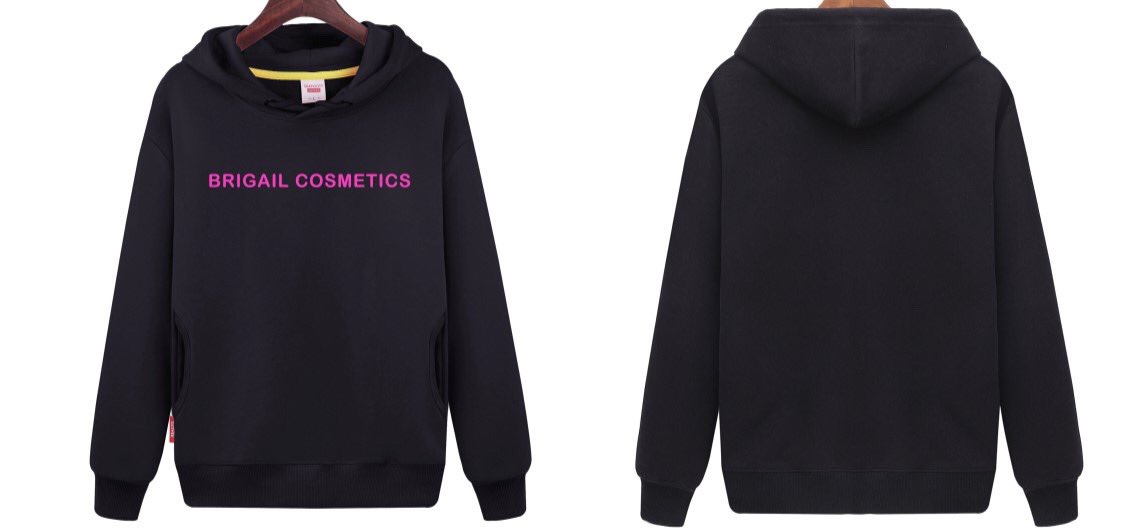 oh my god!! we have HOODIES now!! who doesn’t love a good hoodie ?! order yours ‼️ link in bio 😇