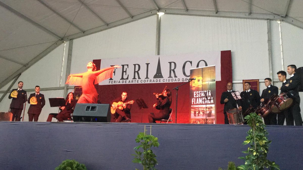 Esencia Flamenca arranca los aplausos del público asistente. ¡Arte puro!