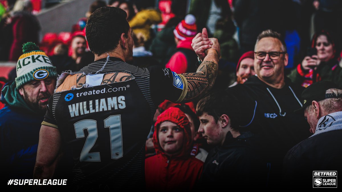 SuperLeague's tweet photo. Respect always 💪
#SuperLeague #SLSalTor @SonnyBWilliams https://t.co/Qe8mRQgQ05