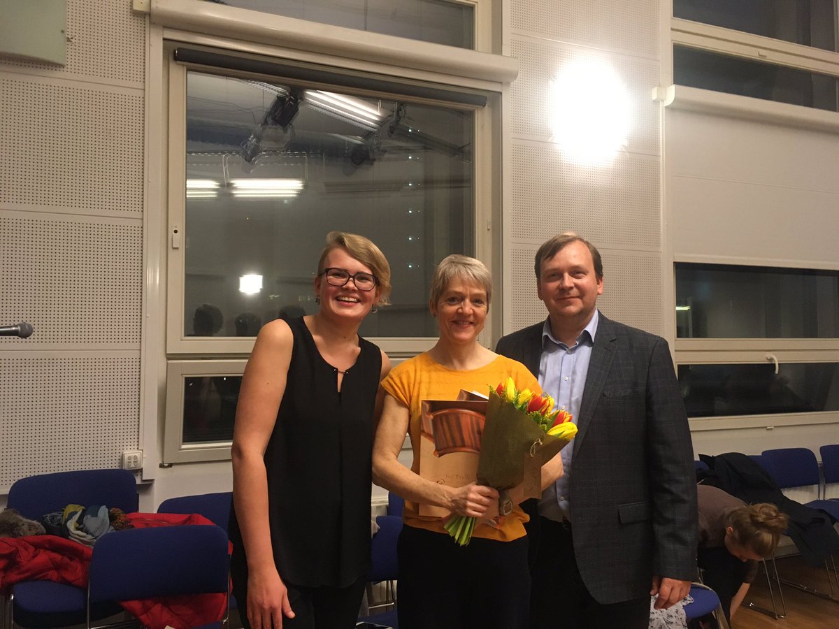 bethhabjam's tweet photo. A wonderful, enriching day sharing #Dalcroze practice and string #pedagogy with #ESTA Estonia 🇪🇪 Flew the flag for @RNCMvoice , #YoungStrings and @ESTAStrings not to mention 🏴 and 🇪🇺 #community #exchange #dowhatyoulove https://t.co/J9ENIf4lVd