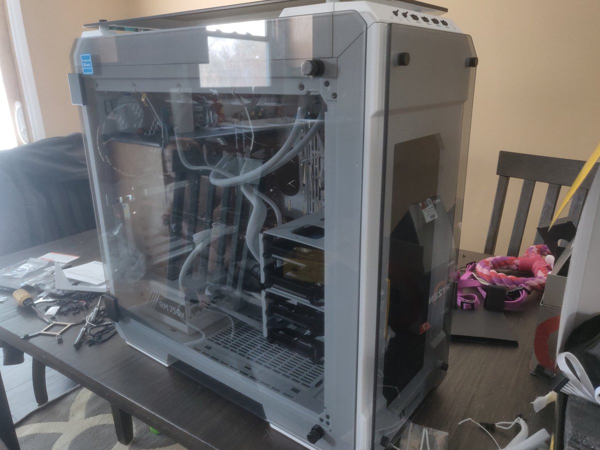 SimSportCarollo's tweet image. Together! Just have to put windows on and we are good!