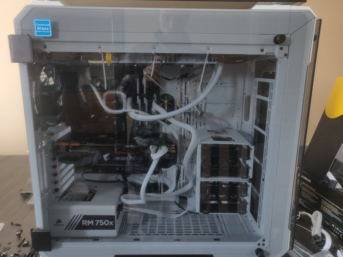 SimSportCarollo's tweet image. Together! Just have to put windows on and we are good!