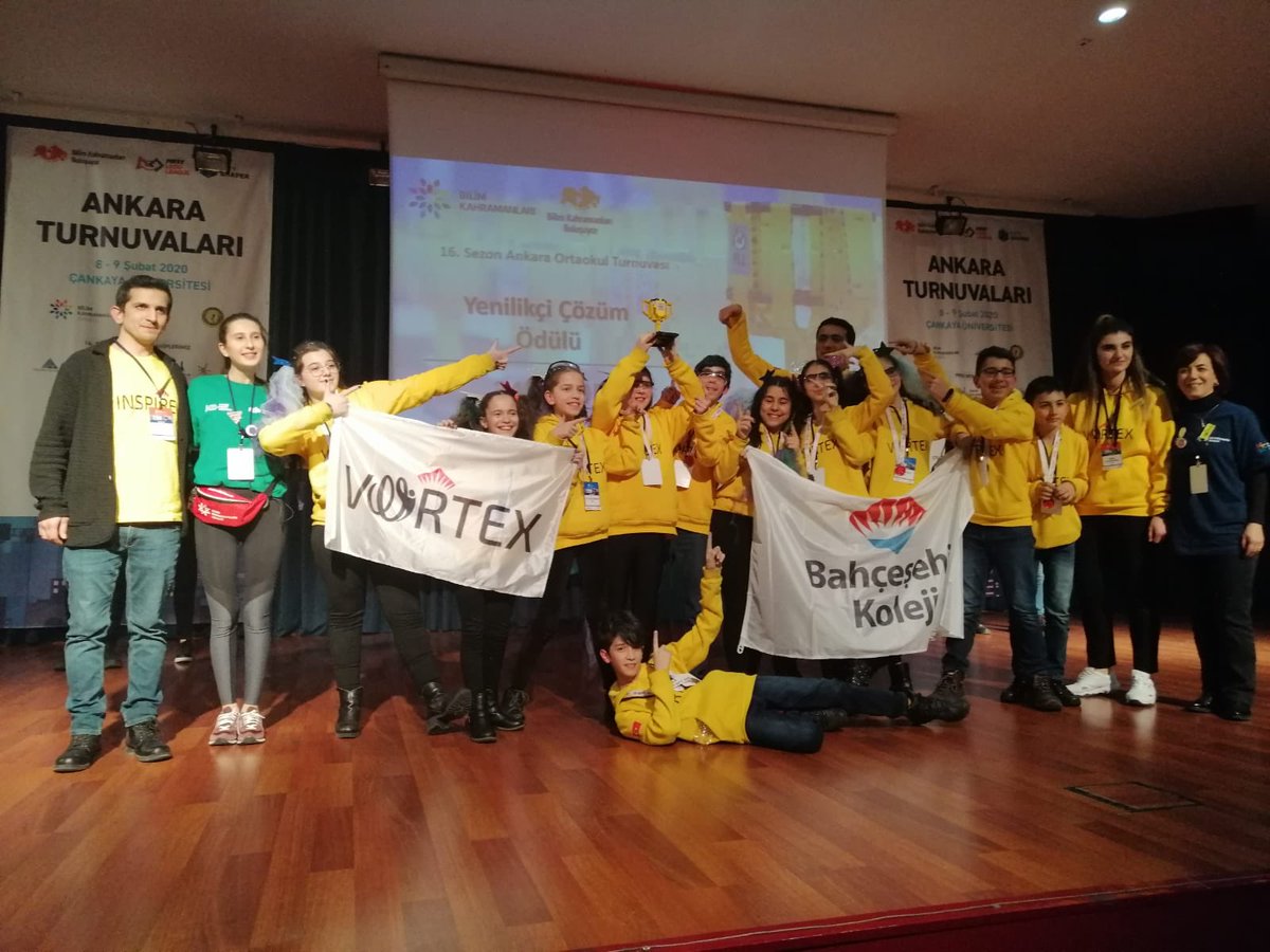 can_sukaraca's tweet photo. Robotik takımımız Vortex hem yenilikçi çözüm ödülünü aldı hem de Global Innovation Award adaylığıyla Ulusal Turnuvaya katılmaya hak kazandı. 👏🏻👏🏻👏🏻👏🏻Muhteşemsiniz çocuklar ve Aslan Koçları @SezerCetintas @GmzBuyukergene @brl_bzkrt #firstlegoleague 2020 @ozgeeasln @ANKbahcesehir https://t.co/FIMDL1z1mC