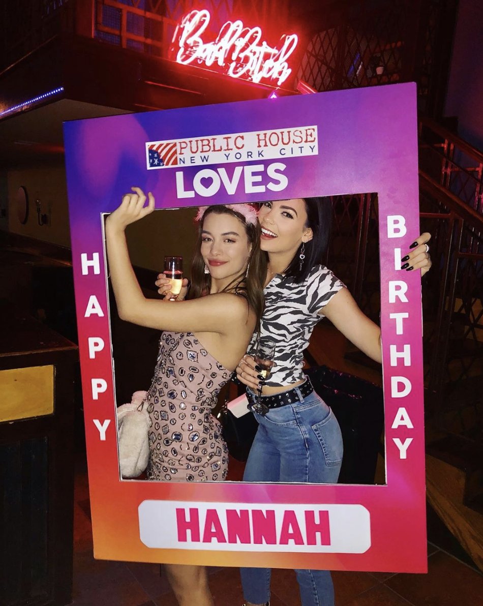 publichousenyc's tweet image. Host your birthday at Public House like these lovely ladies. Birthday and Bottle Specials available🍾