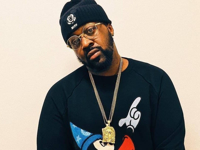 Happy Birthday Smoke DZA favorite track from him? 