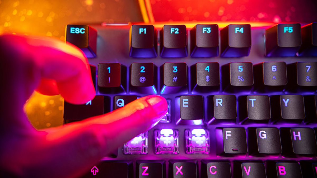 Brandon Taylor Sooo Many People Have Been Asking For An Update On This Keyboard It S Getting Massively Popular In Fortnite Because Of The Omnipoint Switches Steelseries Apex Pro Tkl Did