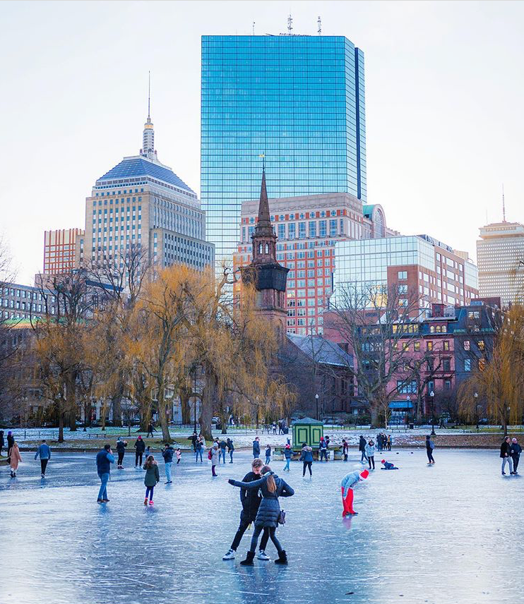 At the Inn at Hastings Park, you're just minutes away from the magic of Boston.✨ Who's been ice skating at Boston Public Garden this winter? #SaturdaySpotlight #InnAtHastingsPark #RelaisChateaux #BostonLocals

📷: <a href="/PGioia/">Palmina Gioia</a>