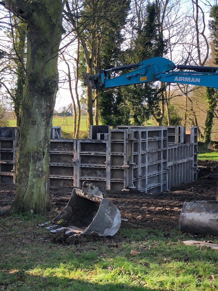 BellinterHouse's tweet image. Exciting developments at Bellinter ✨ wonder what this could be for? 🤔
#excitingproject #newprojects #exciting #excitingtimesahead 
#bellinterhouse #newyear #hotel #irishhotels #getaway #newyearsale #relax #nightaway #hotellife #hoteldesign #hotelstyle #historichotels #spa