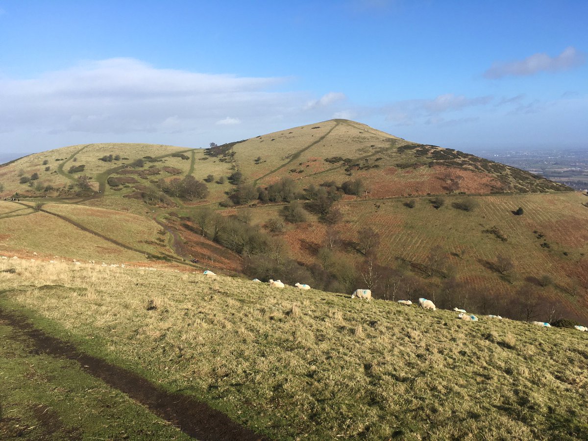 The Malvern Hills #Worcestershire. Good to see lots of people out enjoying the sunshine earlier #getoutside
