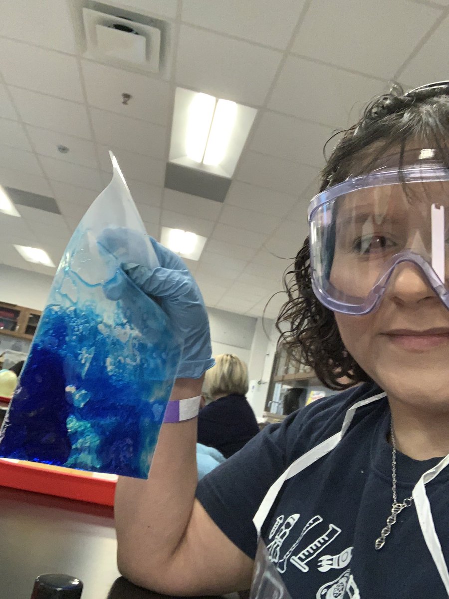 avilamd's tweet photo. Living my best life! Experiments for chemistry! #polyurethane foam #sodium borate slime #chemiluminescence #dfwminicast @KISD_Science https://t.co/V6i6wVAeRw