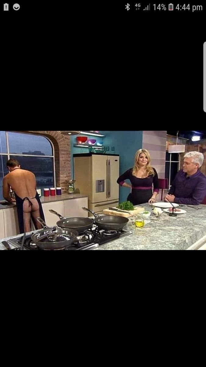 freddie4fingerz's tweet photo. Why is Philip looking at the blokes arse is he gay or something ? @Schofe @joannecowling92 @StephenTries @RyanCowling6 #metoo #gaypride #LGBTQoftwitter #BlackLivesMatter https://t.co/kmmi8SLDyP