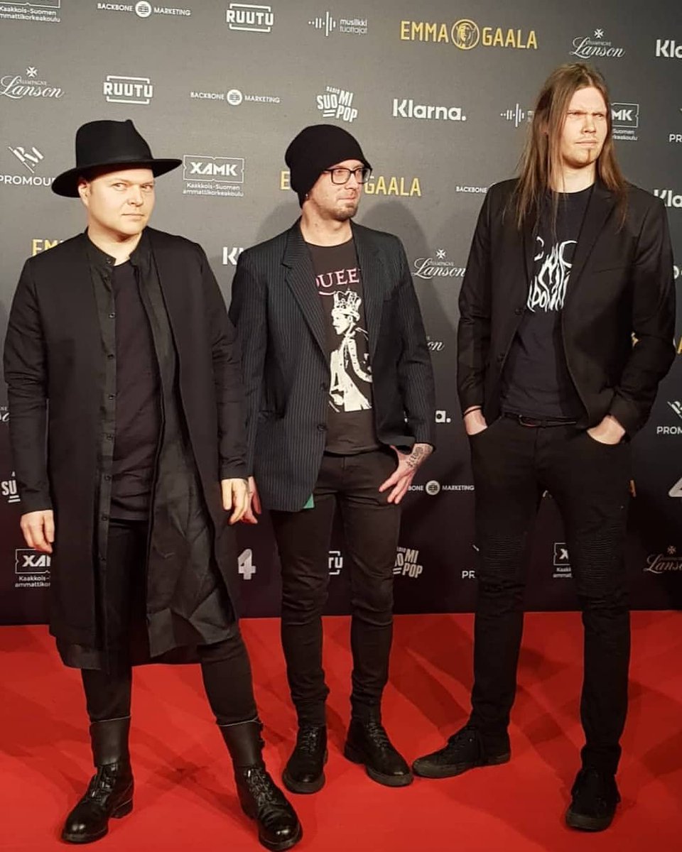 We're lookin good at the Emma Gaala! Huge honor to be nominated for our album "When A Shadow Is Forced Into The Light". 

Photo: <a href="/KaaosZine/">KaaosZine</a> 

#FinnishGrammys #EmmaGaala #Finland #Metal #SwallowTheSun