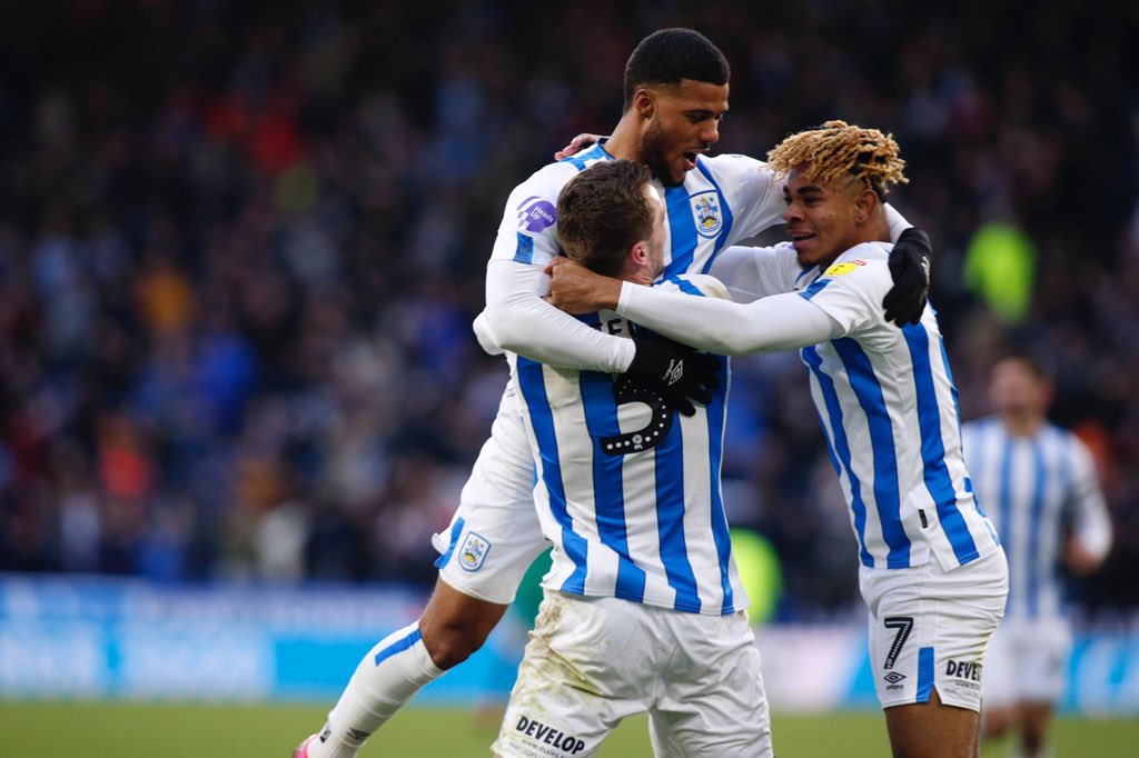 ekachunga15's tweet photo. Proud to score the 6,000th league goal for #HTAFC. Top team performance. See you Wednesday, Terriers!
#TeamKaching https://t.co/ONn4dMQFhh