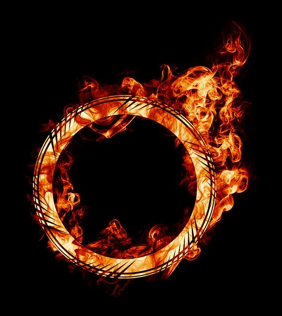 EmmaBurlow's tweet photo. Will 2020 will be the year circular becomes #mainstream? I believe it already is. Watch this space for #CE100. My top 100 #everydaycircular products, businesses or services throughout 2020. #sustainable #circular #business https://t.co/VNxGSsiz3j