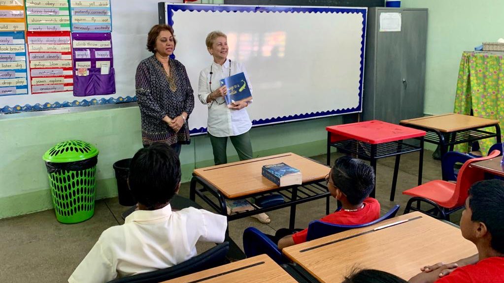 commonwealthsec's tweet photo. To celebrate #WorldReadAloudDay, the Commonwealth #BlueCharter 🌊 children’s book 📖 , Treasure of the Deep, was featured in #TrinidadAndTobago 🇹🇹 schools this week. 

The book looks at #ocean issues, find it here 👉: https://t.co/bzsbzB2HYy

#CommonwealthDelivers https://t.co/QZGv70rQSM