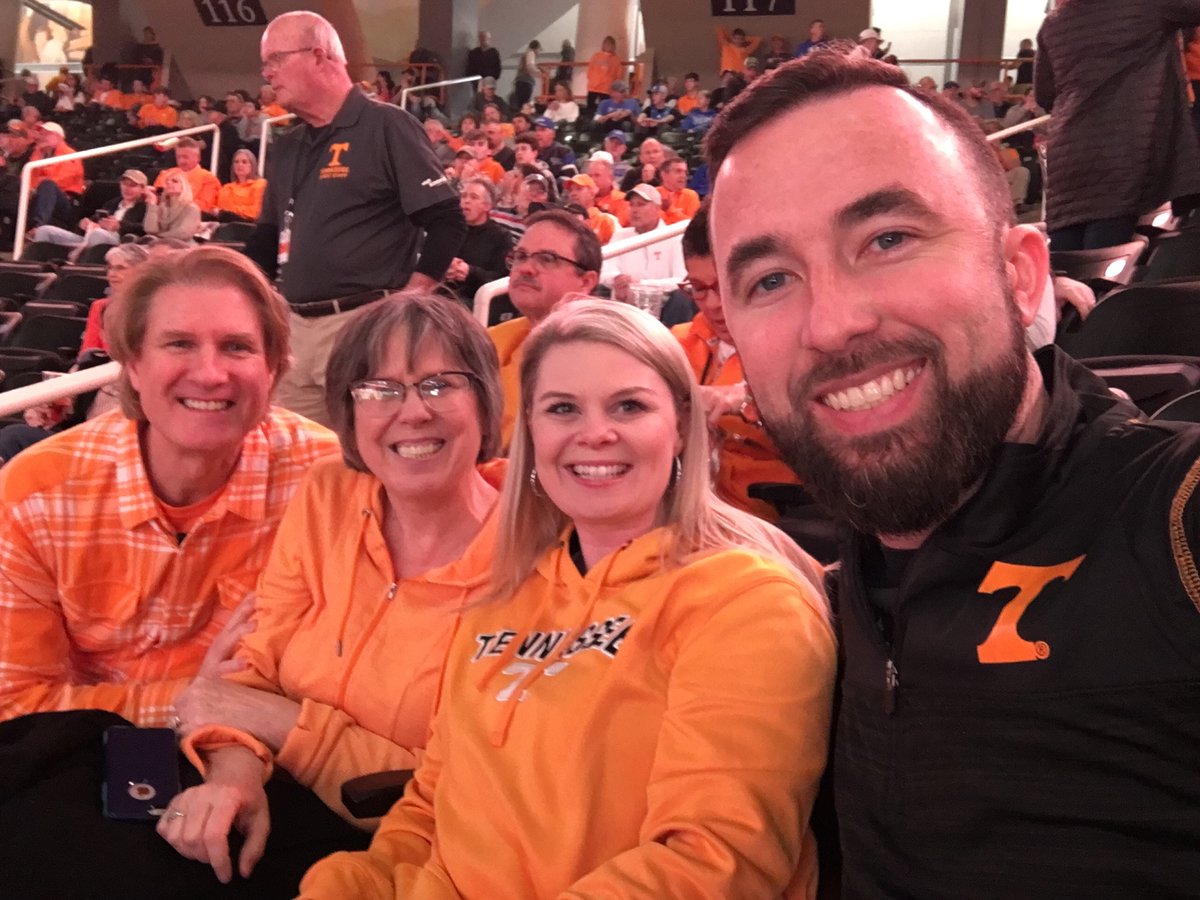 SplashFalcon's tweet image. #GoVols #GBO Go Vols! Beat the Cats!