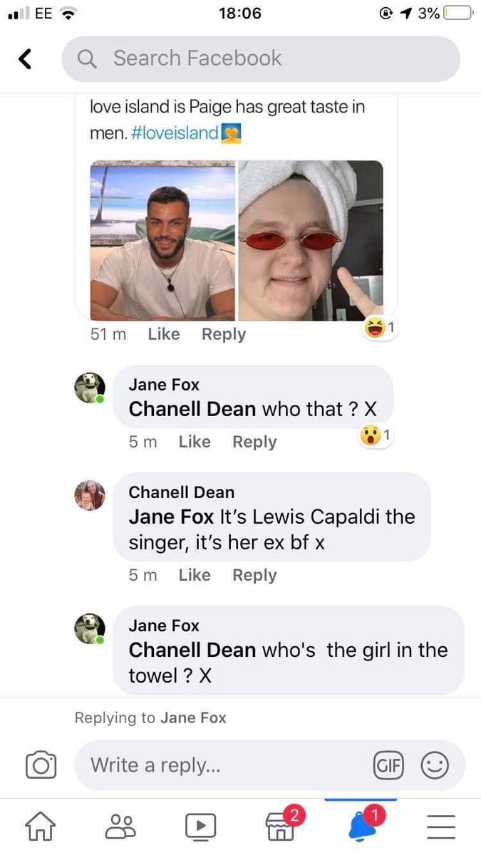 roxs89's tweet photo. When your auntie doesn’t know who @LewisCapaldi is......... best comment ever 😂😂😭😭 https://t.co/i2C3t35e0r