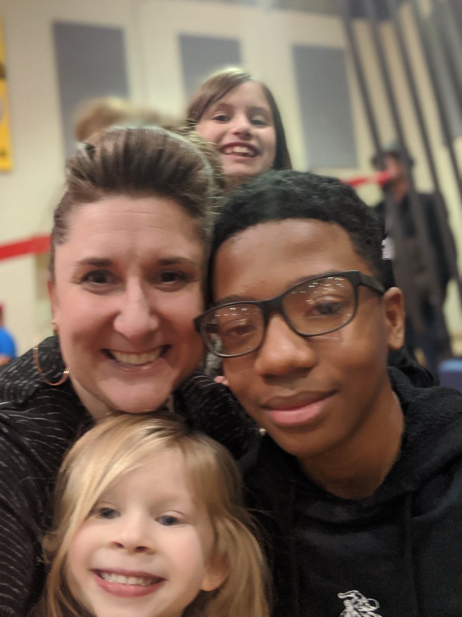 AzureDaCoach's tweet photo. When you get an invitation to see one to "your kids" wrestle....5 years after they were yours.... You show up. I was also lucky enough to see a few more of my kids and their families. ❤️#vvsdproud #vvsd #relationshipsmatter https://t.co/Omp7LE7h6d
