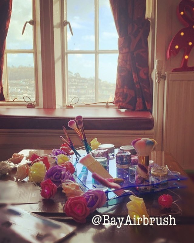 #christeningparty #britanniaroyalnavalcollegedartmouth #dartmouth #kingswear #riverdart #southhams #southdevon #glittering #bioglitter #glitter #glittertattoos #glitterfaces #christening #wedding #party #torbay #torbayparty #brixham #torquay #paignton #totnes #bodyart #partyideas