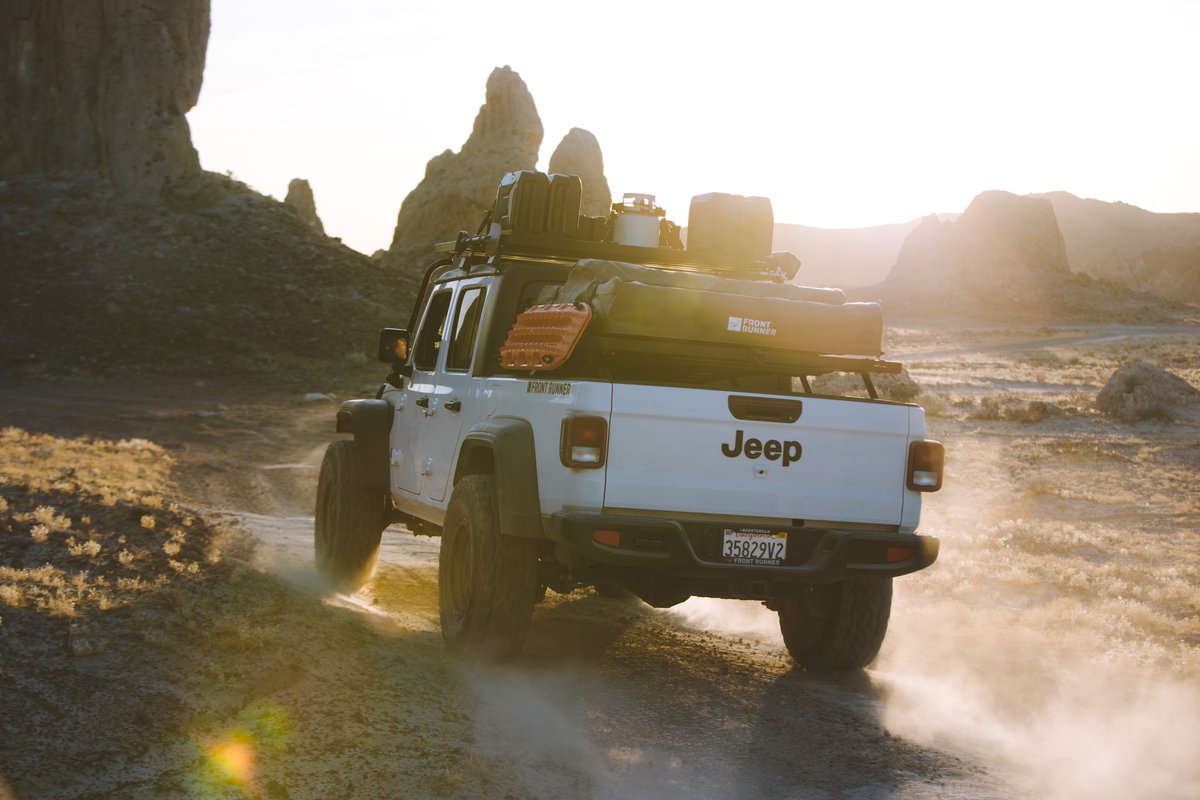 Masonprender's tweet image. Took a Jeep to Mars #developyourvision