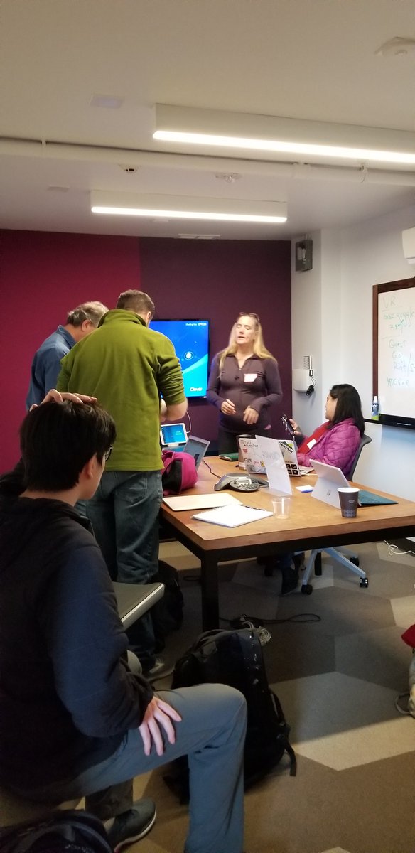 CUESanFrancisco's tweet photo. Great conversations on access to STEAM, facilitating culturally inclusive space, primary resources, collaborating w/principals & more! #cuesf #wearecue #edcampsf https://t.co/2TG4me1hEo