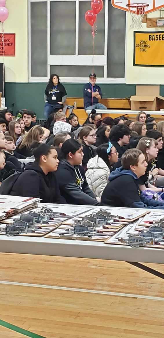 SJAWings's tweet photo. Teens getting ready to complete DYC service project. https://t.co/3peQ9lBnGR