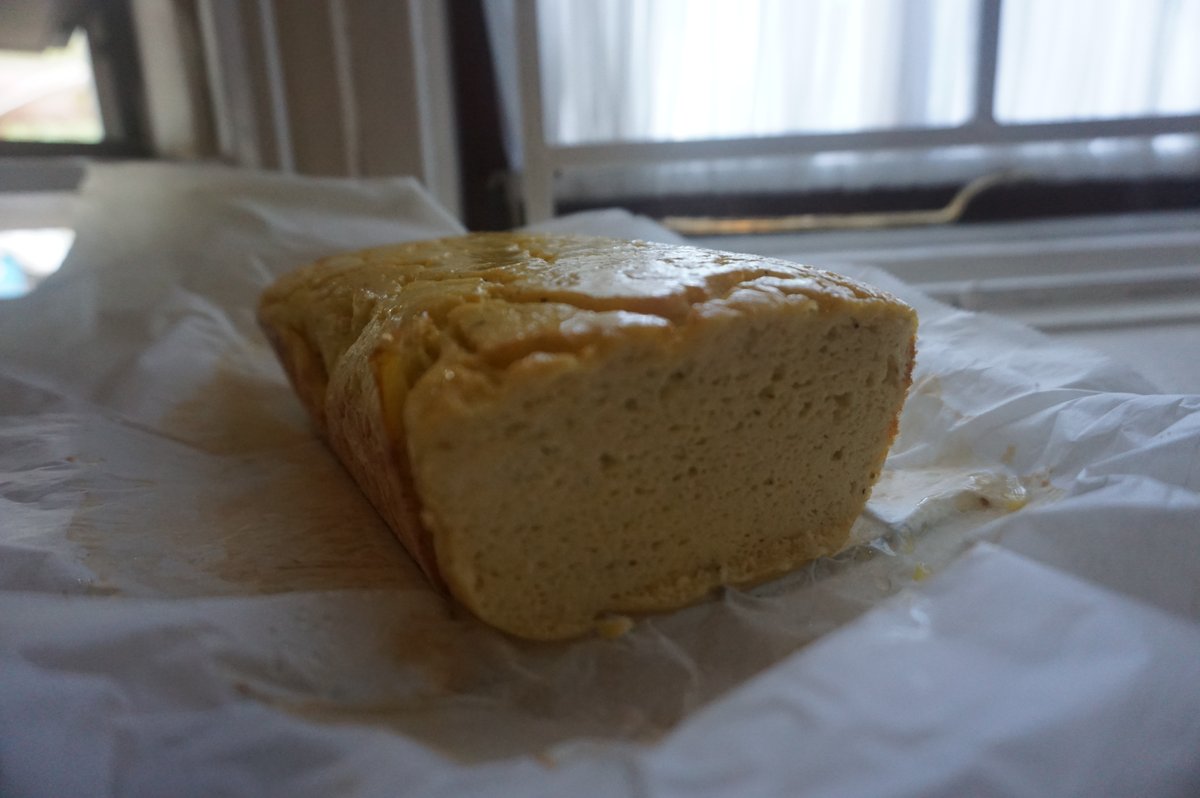 KellyKatharin's tweet photo. ZERO-CARB "bread" made with chicken &amp; eggs. No flour. I enjoyed 2 slices with cream cheese &amp; bacon. It would make a good burger bun or grilled cheese sandwich. Amazing. #keto #ketoJamaicastyle #lowcarb #zerocarbbread https://t.co/mrFQ03uB5h
