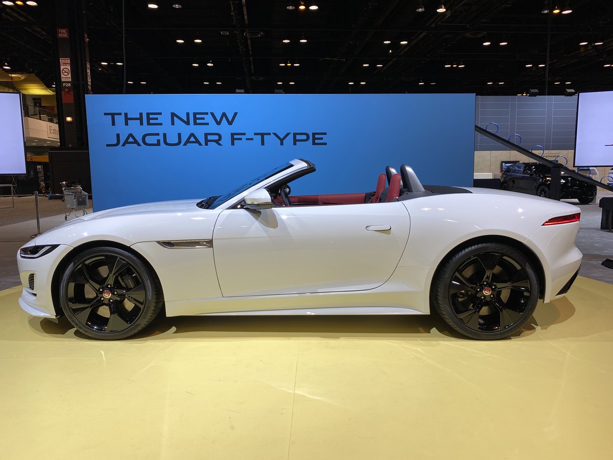 LotProCars's tweet image. Here's a first look at the new 2021 Jaguar F-Type #Jaguar #FType #CAS2020