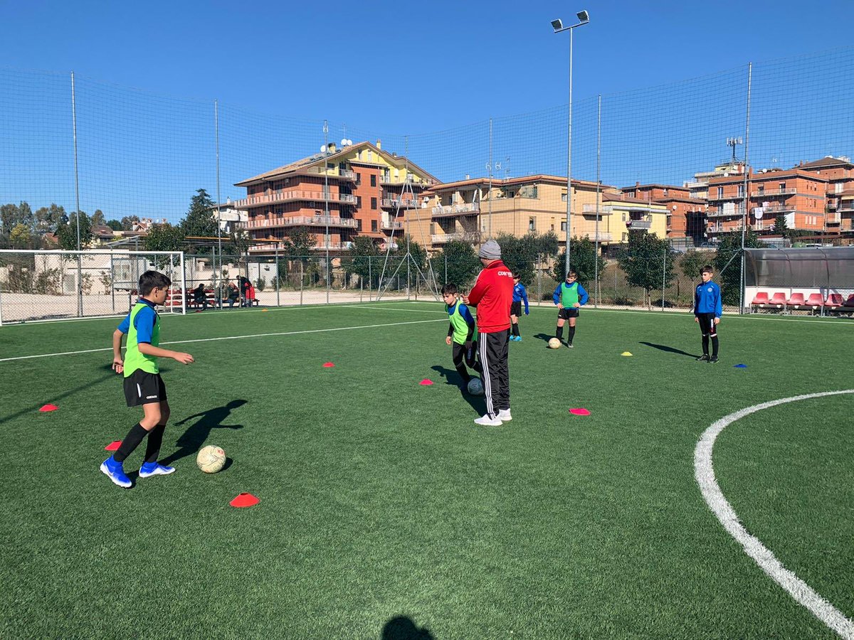 CoerverRoma's tweet photo. Oggi si è concluso il GROUP PLAY @ Accademia Calcio Roma. Ringraziamo la Società, tecnici e ragazzi che hanno partecipato! 
#coervercoachingroma #coervercoaching #coerver #groupplay #accademiacalcioroma https://t.co/tQ1Eb2NmS5