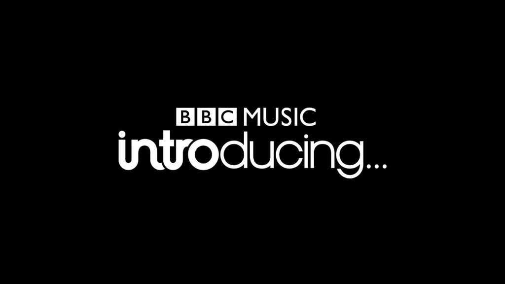 Tonight from 8pm the amazing Linda Serck <a href="/Sercko/">Linda Serck</a> is playing ‘Changing’ on her <a href="/BBCIntroBerks/">BBC Music Introducing in Berkshire</a> <a href="/bbcintroducing/">BBC Music Introducing</a> show. Thank you so much for your support Linda it means a lot. Sarah and Thom x