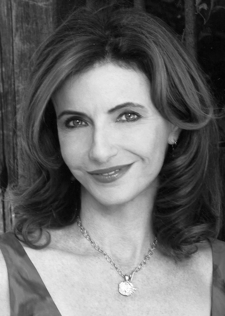 Happy Birthday to Mary Steenburgen who turns 67 today! 