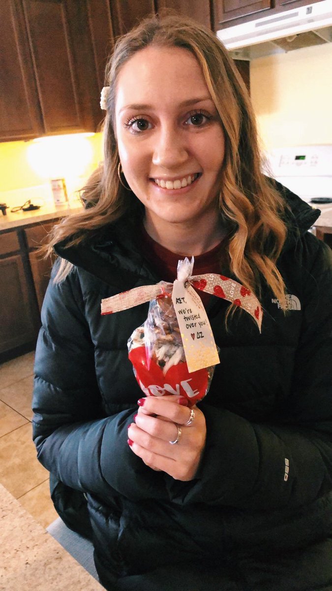 THANKS sooo much <a href="/GVDeeZees/">Delta Zeta GVSU</a> 😗❤️