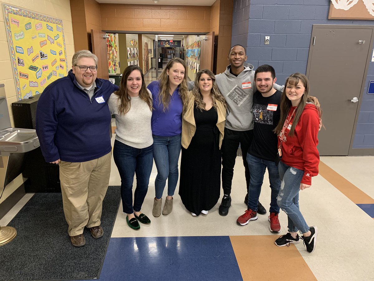 di_alumni's tweet photo. In @TennesseeDI - the Nashville Alumni checked in for appraiser training today!
#TiedToDI #Alumni #DestinationImagination https://t.co/nHRsZxn8Fy