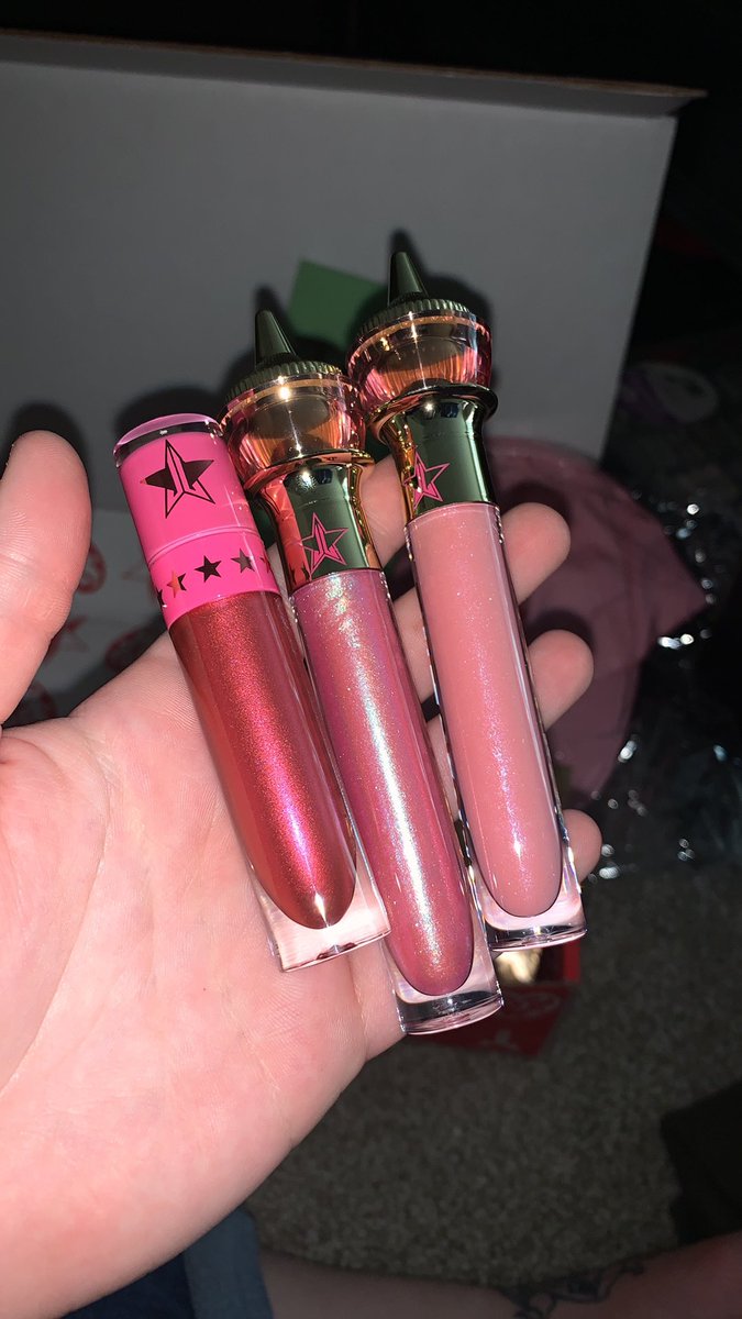 Premium and deluxe box <a href="/JeffreeStar/">Jeffree Star</a>