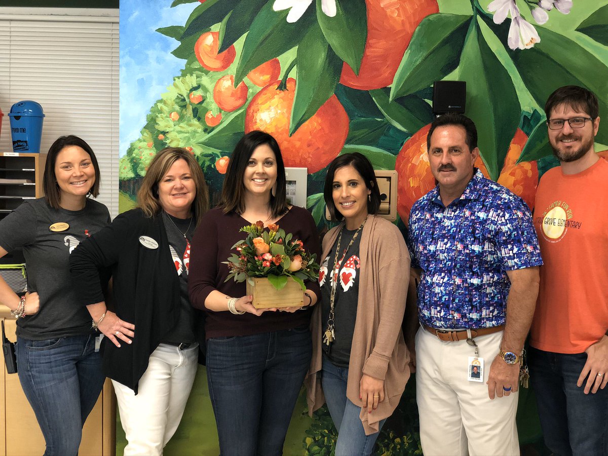 CitrusGrove_VCS's tweet photo. First Year TOTY’s and Crystal 🍎 nominees at CGE! Congrats to @alyssarteacher Ms. Olivia Noboa and @SLalashuis for representing @CitrusGrove_VCS @volusiaschools #cgeeagles #vcsallin #firstyeartoty https://t.co/SWcLNNkcd8