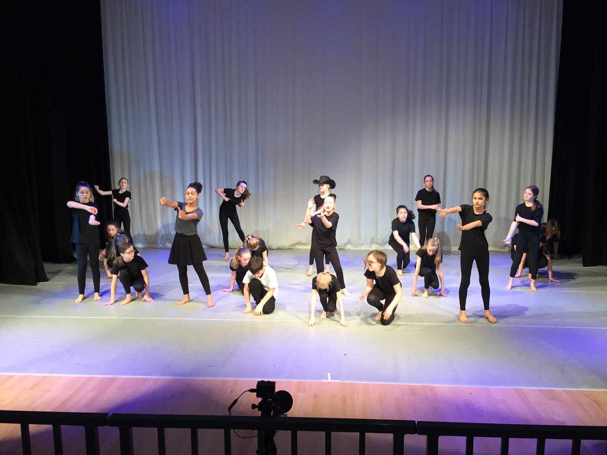 SwaveseyVC_PAD's tweet photo. @NorthstoweSC @energisedance @Swaveseyvc #proud https://t.co/pi62fpxWhz