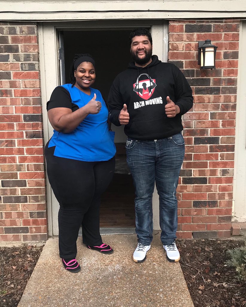 ArchMoving's tweet image. We love the feed back! Jared and Quentin sure do take pride in their work. We hope you enjoy your new home Tiffani!  #justmoveit #moverslife #movers #moverswhocare #moverlife #citymovers #localmovers #saintlouis #stlrealty #archmoving #momovers #gatewaycity #missourimovers