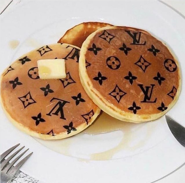 WeSOSHO_'s tweet photo. When even breakfast is Luxury!⁠
WeSOSHO pics we ❤️!⁠
.⁠
.⁠
. ⁠
#wesosho #branch #brand #pankcakes https://t.co/NP5RAIAAi4