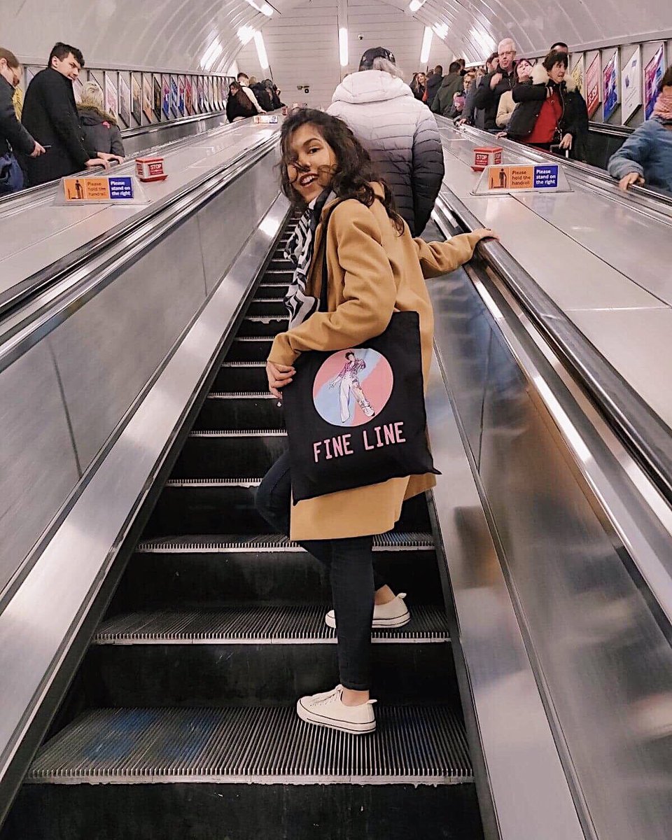 Spent the whole day parading around London with my Fine Line tote! 

Have you got yours yet? 

#myTeecaake 

Available on: teecaake.com/product/fine-l… 💕
